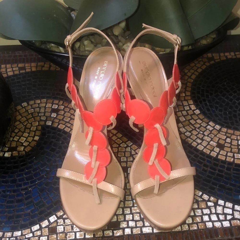 Sergio Rossi Coral Orange Frilled Leather Platform Open Toe Italian Sandals 37.5 - Picture 2 of 16